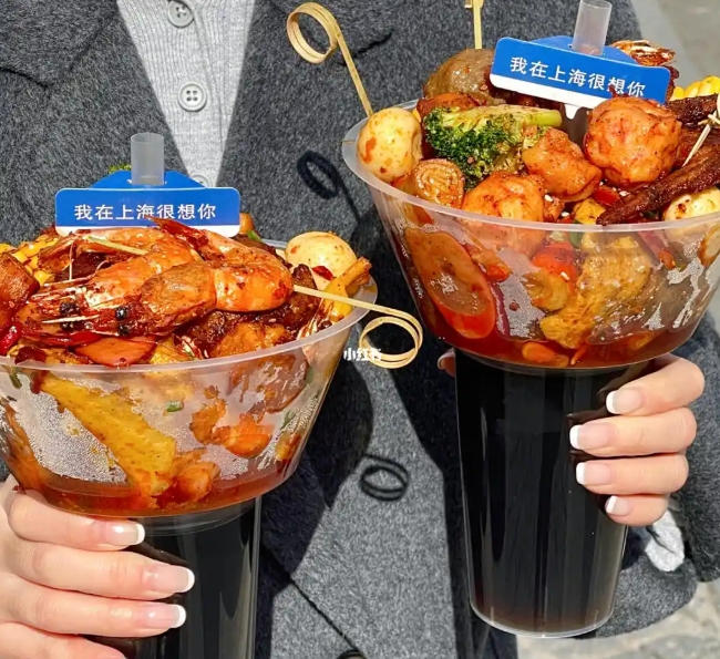水果杯火鍋杯在哪里能學(xué)？創(chuàng)業(yè)者必看培訓(xùn)攻略，帶你一步步學(xué)做賺錢(qián)小吃！